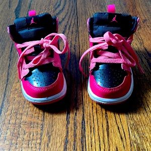 Toddler Jordan 1’s. Size 6c. With original box